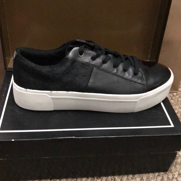 Women shoe - Picture 4 of 11